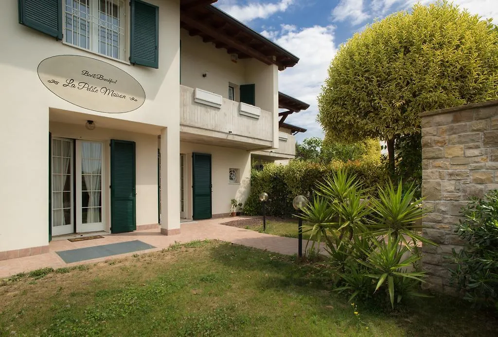B&B La Petite Maison Puegnago 0*,  Olaszország